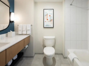 Hotel Landy Orlando Universal Blvd., a Tribute Portfolio Hotel