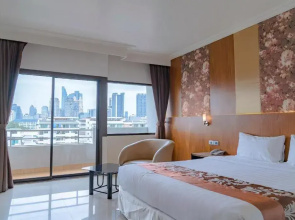 Forum Park Hotel