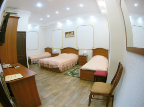 Bratislavskaya Hotel