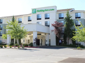Holiday Inn & Suites Bothell by IHG