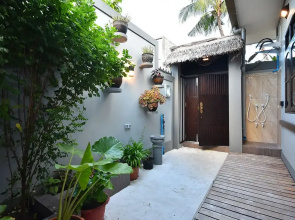 Holiday Haven Ukulhas Hotel
