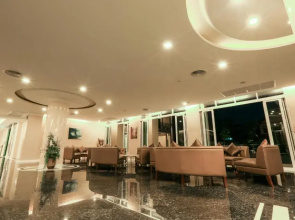 Отель Crystal Palace Pattaya