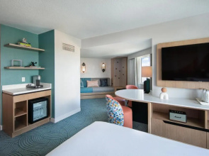Hotel Landy Orlando Universal Blvd., a Tribute Portfolio Hotel