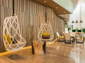 Le Royal Meridien Beach Resort And Spa