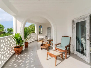 Chale Island Resort
