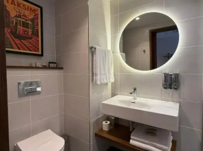 Hampton By Hilton Istanbul Sisli