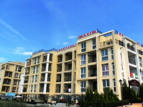Golden Eye Residence Apartment A7