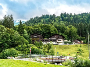 Hotel Bänklialp