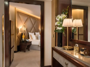 Hôtel Barrière Fouquet's Paris