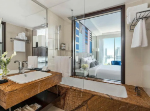Отель Pullman Dubai Downtown