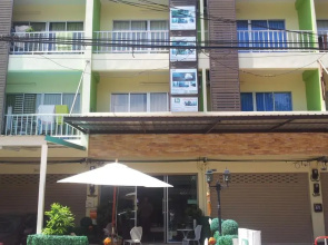 Bangsean Room Female Dormitory