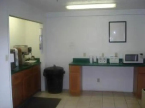 Motel 6 Ghent