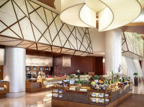 Отель Swissotel Al Ghurair 
