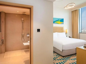 Holiday Inn Hotel & Suites Dubai Science Park by IHG