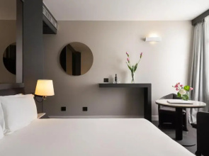 The Nicolaus Hotel