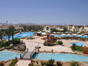 Regency Plaza Aqua Park & SPA