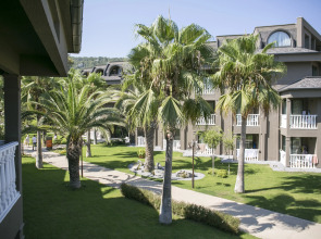 Отель Sailor's Beach Club