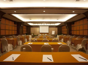 Отель Rawai Palm Beach Resort