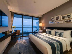 Queen Ann Nha Trang
