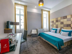 Hotel President