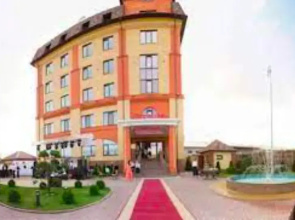 Gray Hotel & Restaurant