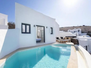 Grand Ambassador Santorini Hotel