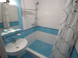 Villa Flora Guest House