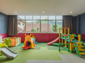 Отель Elite Suites Patong
