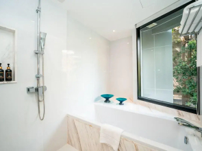 Amanta Hotel & Residence Sathorn