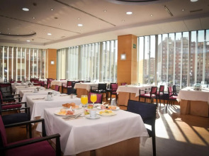 Отель Senator Parque Central