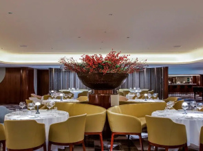 Queen Elizabeth 2 Hotel by Accor