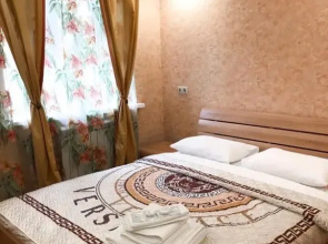 Holiday House Mini Hotel