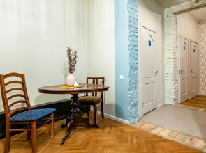 Blue Bird Hostel
