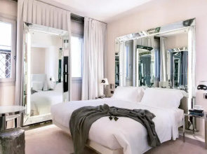 Palazzina Grassi Hotel