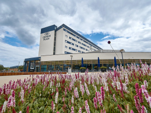 Crowne Plaza Reading by IHG