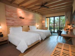 Saadiyat Rotana Resort and Villas