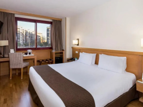 Hotel Acta Piramides