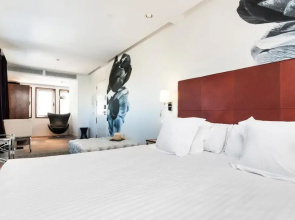 UR Palacio Avenida