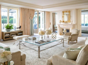 Отель Four Seasons George V