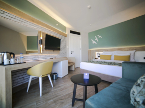 Отель Sailor's Beach Club