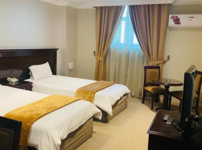 Al Bustan Hotel
