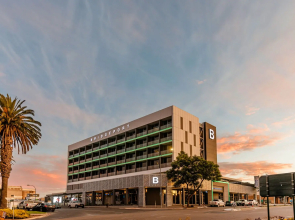 Bridgeport Hotel