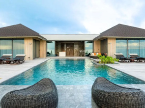 Madifushi Private Island Hotel