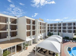 Hotel Kolovare