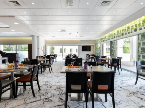 Holiday Inn Toulon City Centre by IHG