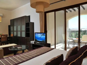 Отель JAZ Neo Saraya Palms