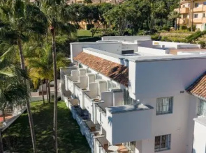 Elviria Hills Living