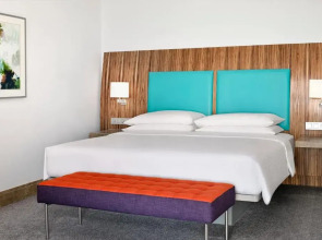 Andaz Capital Gate Abu Dhabi, By Hyatt