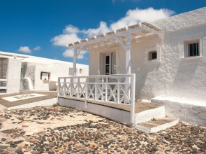 Athermi Suites - Adults Only