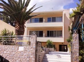 Haus Fay Chios